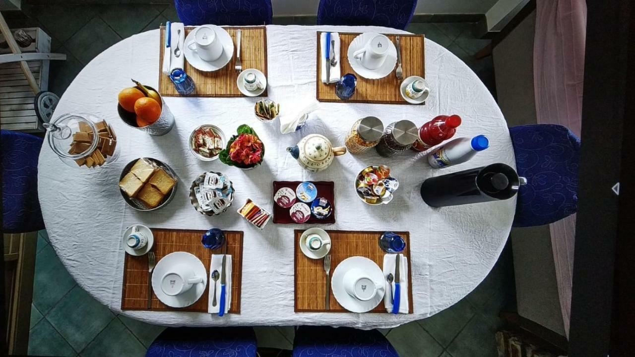 La Casa Sui Tetti Bed & Breakfast Napoli Eksteriør bilde